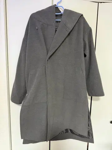 후드 부착 그레이 코트 롱 기장
