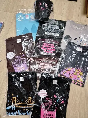 [ 미개봉 새상품 ] Love Live! T셔츠, 타월 세트 10점