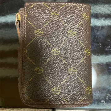 브라운 가죽 모노그램 접이식 지갑