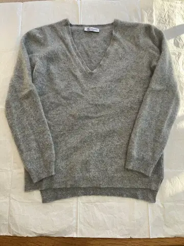 존스턴즈 V넥 스웨터 캐시미어 100% S 사이즈