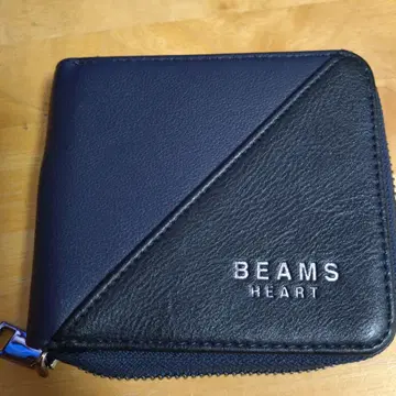 BEAMS HEART 네이비 지퍼 지갑