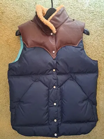 록키 마운틴 베스트 옷깃 무스탕 9/10