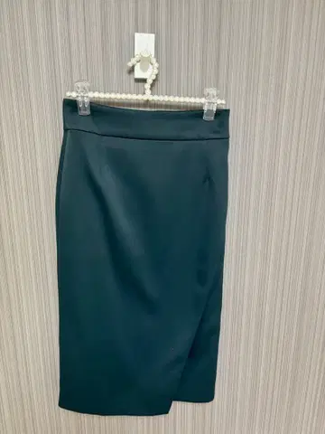 라운지 드레스 그린 스커트