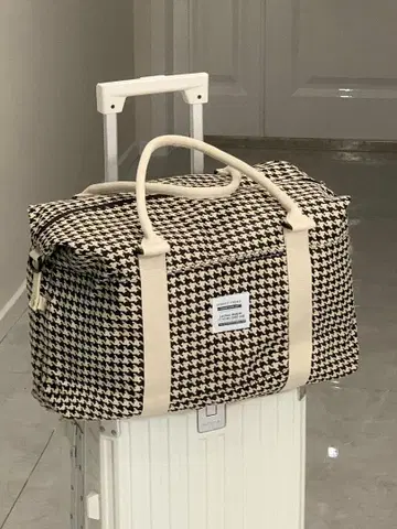 오버 사이즈 트래블 백 하운드 투스 패턴 문자 패치 장식 웨트