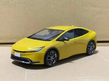 프리우스 컬러 샘플 머스타드