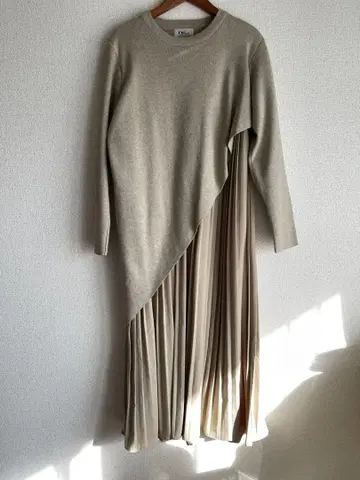 오리온 런던 Orion London 이소재 도킹 원피스