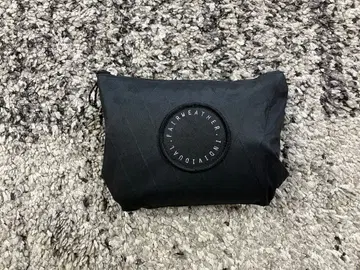 FAIRWEATHER 블랙 숄더백