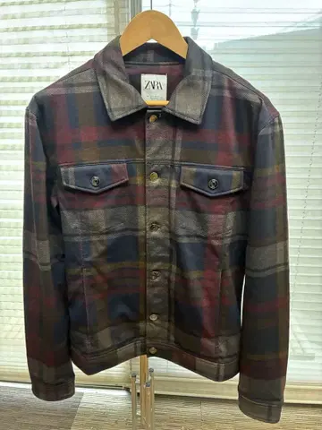 ZARA 체크 무늬 자켓 L 사이즈