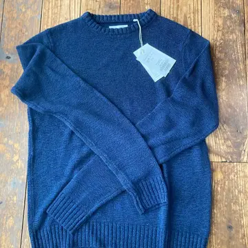 새러데이 서프 뉴욕 네이비 크루넥 스웨터