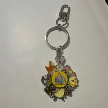 [ 상하이 디즈니 한정판 ] 주토피아 빙글빙글 회전 키체인