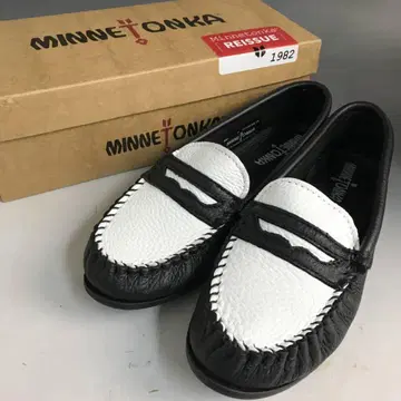[ 새상품급 ] 미네통카 MINNETONKA 페니 모크 모카신