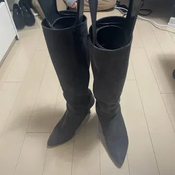 odette e odile 다크 그레이 스웨이드 롱 부츠