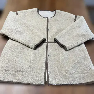 베이지 리버서블 자켓