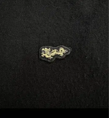 새상품급 비비안 탐 니트: 원포인트 드래곤/블랙