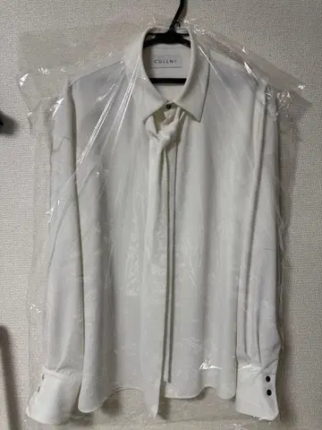 [ 클리닝 완료 ] CULLNI DoubleSatin 보타이 셔츠