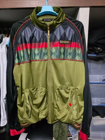 COOGI 아우터