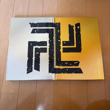 도쿄 리벤저스 신규 체험 전시 마지막 세계선 공식 도록