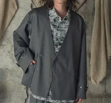 [미사용] 캐스퍼 존 그레이 테일러드 자켓 오버 사이즈