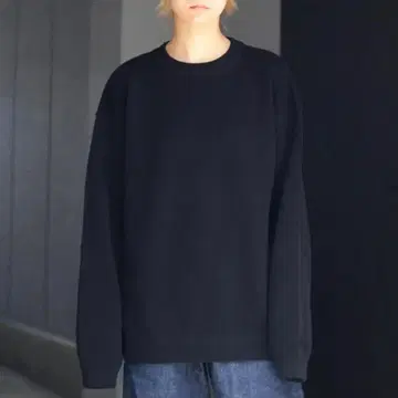 크렙스큐어 모스 스티치 롱 슬리브 맨투맨 니트