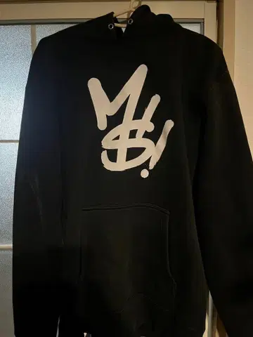 BLACK SWAN 후드티 블랙