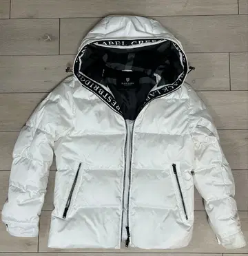 새상품급 BLACKLABEL 울트라 웜 다운 자켓