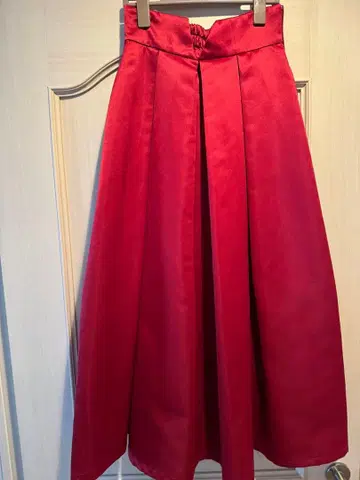 [ 새상품급 ] Ameri 플레어 스커트 빨간색