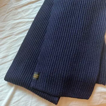 Tomorrow Land 네이비 니트 머플러 리브 편직