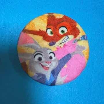 주토피아2 캔 배지