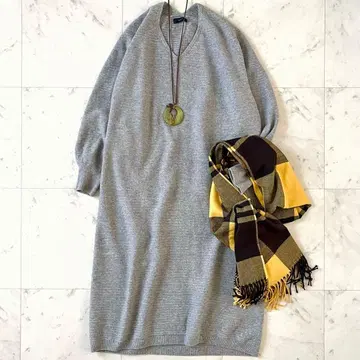 새상품급*쉽스 홀 가먼트 V넥 원피스 그레이 긴팔 일본제