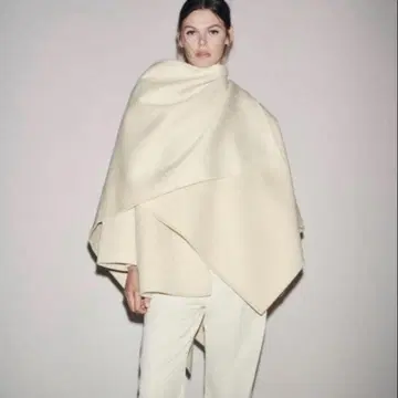 ZARA 케이프 코트 S 사이즈