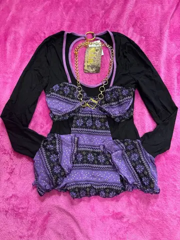 보라색과 블랙 프릴이 달린 상의 택 포함 새상품