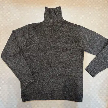 BEAMS 멜란지 터틀넥 니트