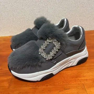 DIANA 다이애나 퍼 스니커즈 23cm 그레이