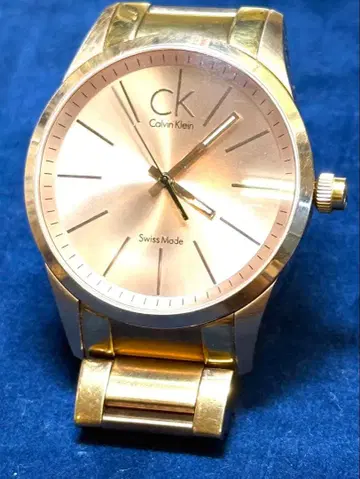 Calvin Klein 골드 쿼츠 손목시계