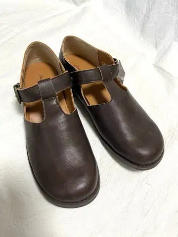 Samansa Mos2 다크 브라운 가죽 버클 포함 24cm