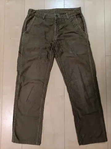 BLUEBLUE 카키 스트레이트 팬츠