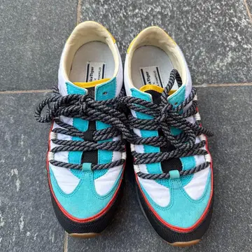 오니츠카타이거 D823N