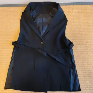 네이비 노카라 베스트 허리 리본 포함