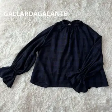 개럴개런트 개더 체크 블라우스 네이비 프리 사이즈