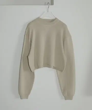 미사용 anuke 크루넥 스티치 니트