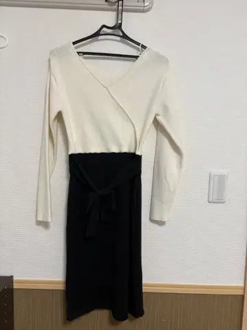 CECIL McBEE 니트 원피스 M 화이트 블랙