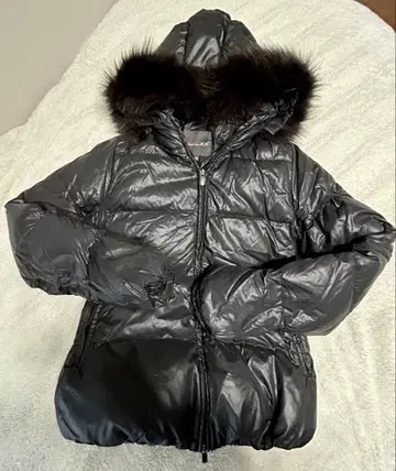 DUVETICA 듀베티카 퍼 포함 숏 기장 다운 40