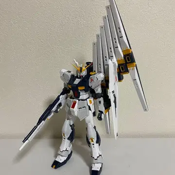 RG 1/144 뉴 건담 완성품