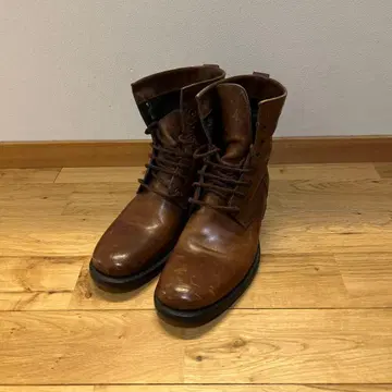 부테로 브라운 가죽 부츠