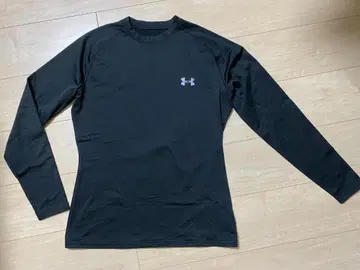 착용 1회 언더아머 콜드기어 피티드 MFT5620 블랙