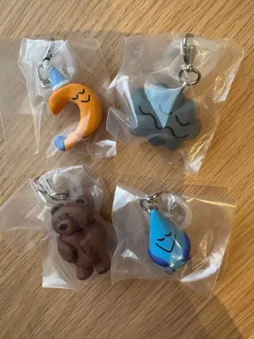 Daisuke Kondo 메지루시 액세서리 x 4