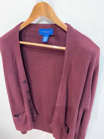 TOWNCRAFT 버건디 아크릴 가디건