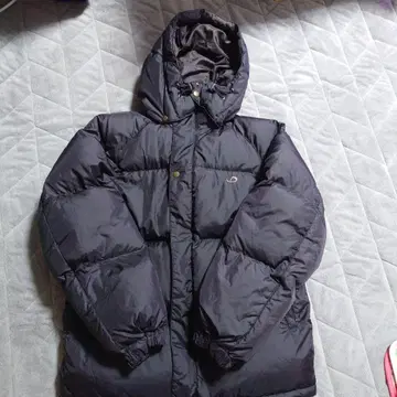 파이텐 다크 네이비 레어 다운 자켓