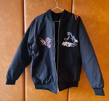 고질라, 모스라 블랙 자수 스카잔 점퍼