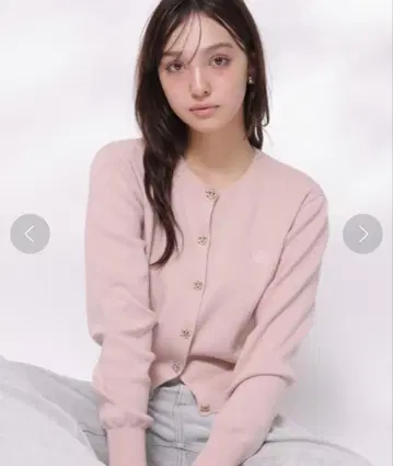 하트 프레첼 니트 가디건